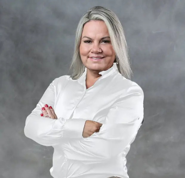 Dra. Silvia Mazzuca, advogada
